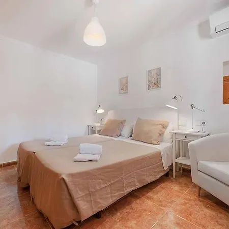 Villa 6 Bedroom A Very Short To Port Pollensa By Renthousing *